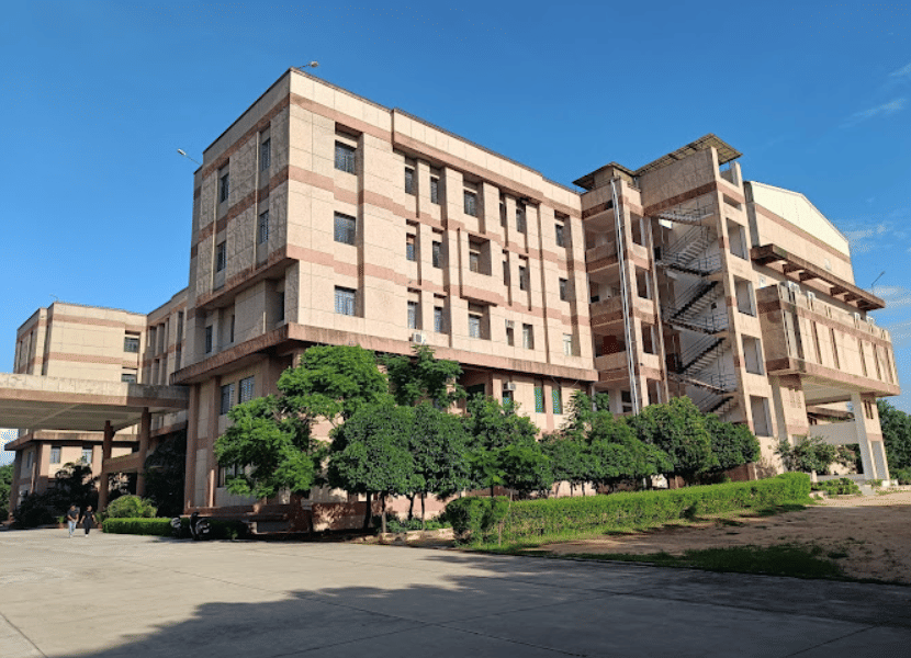 Vivekananda Global University collaborating with NIAT Campus photo 1